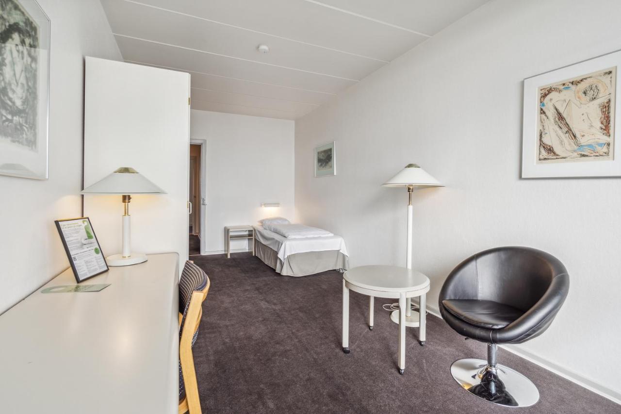 Hotel Osterso オーベンロー エクステリア 写真